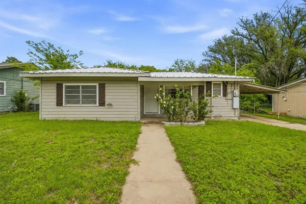 $185,000 | 685 South 1st Avenue, Stephenville, TX 76401