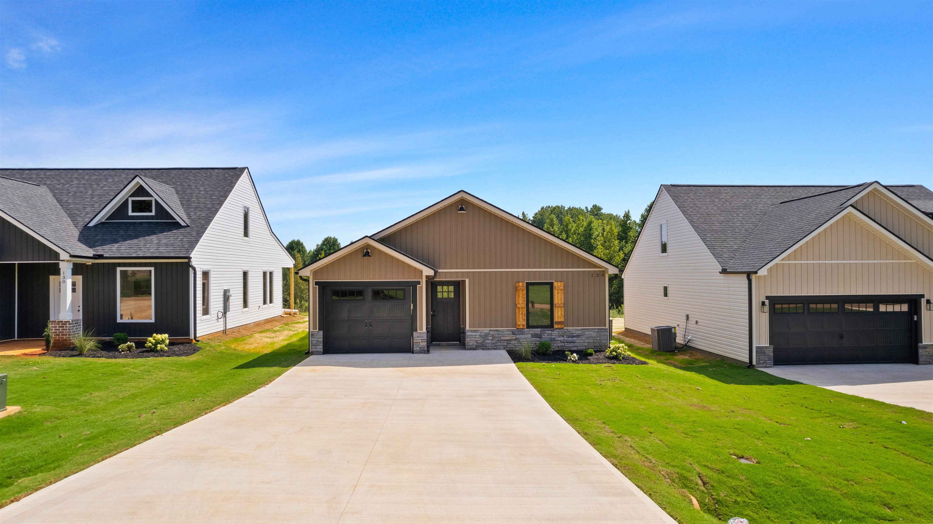 126 Lowe Road Chesnee, SC 29323 - Photo 2 of 29