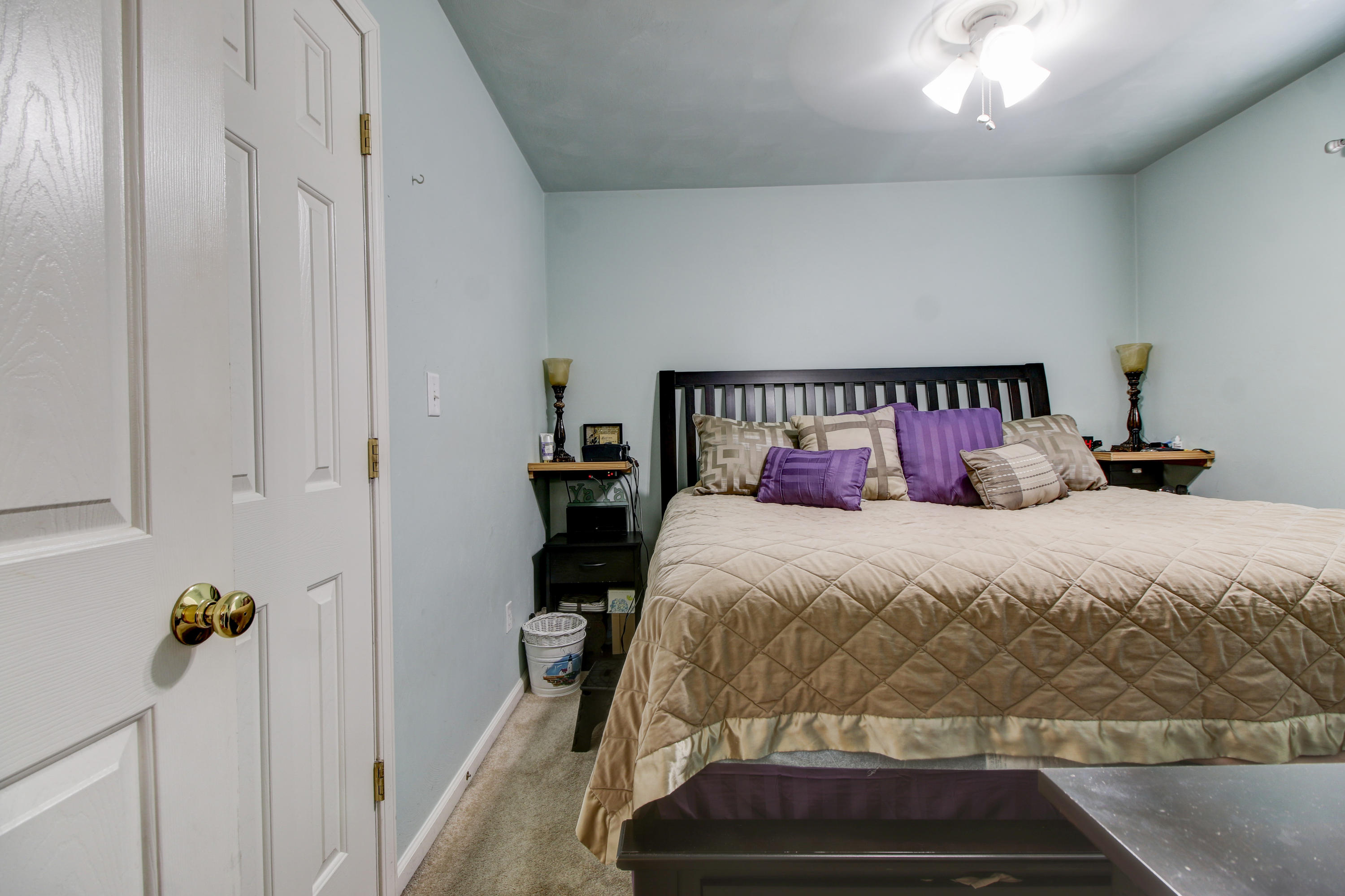 1007 Liberty Road Northeast Roanoke, VA 24012 - Photo 19 of 27 _MG_1139_40_41_42_43Interior