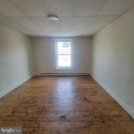 $1,250 | 5 South Main Street, Unit 5B, Keedysville, MD 21756