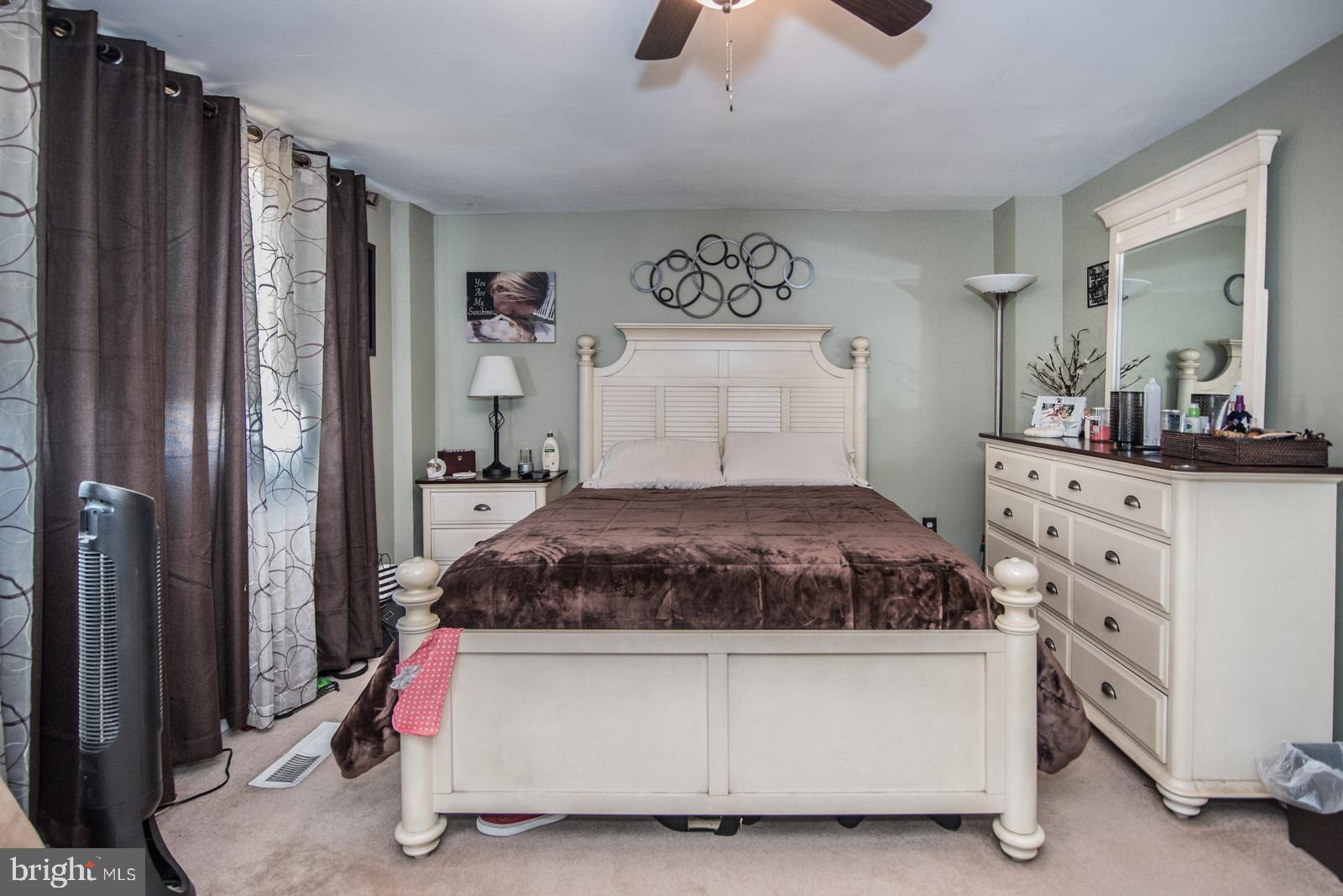 4242 Lawnside Road Philadelphia, PA 19154 - Photo 28 of 54 Gallery Image 28