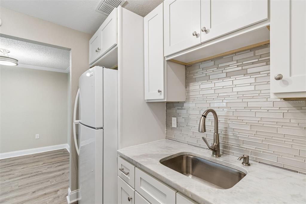 239 South McMullen Booth Road, Unit 37 Clearwater, FL 33759 - Photo 9 of 35