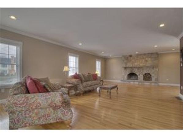 8 Arcadia Lane Salem, NH 03079 - Photo 11 of 18