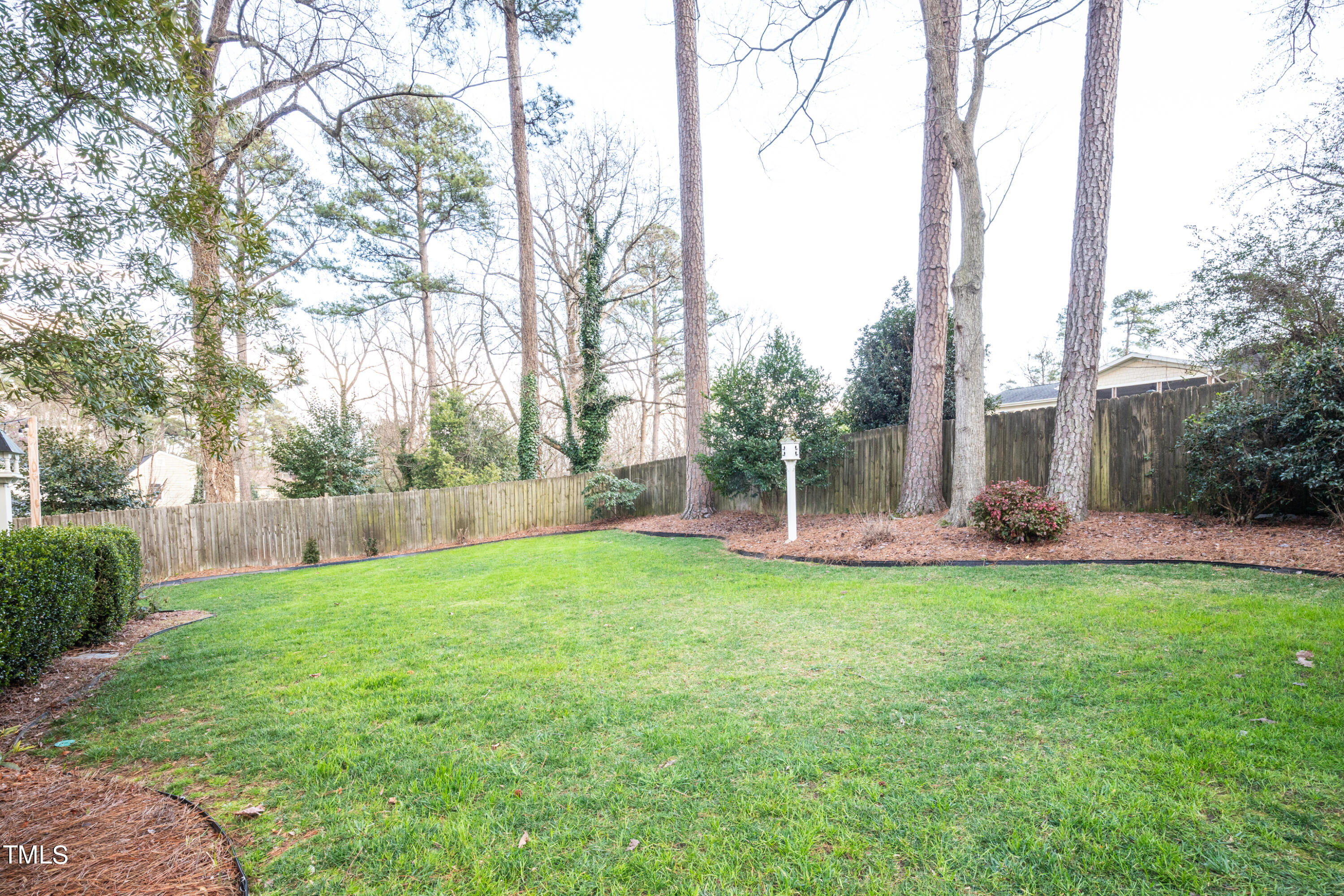 305 Glen Valley Road Raleigh, NC 27609 - Photo 35 of 40 20240224-IMG_2715