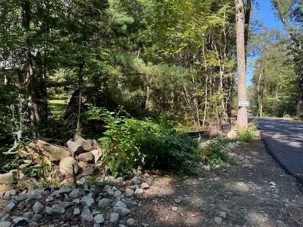 $125,000 | 13 A Asylum Street, Mendon, MA 01756