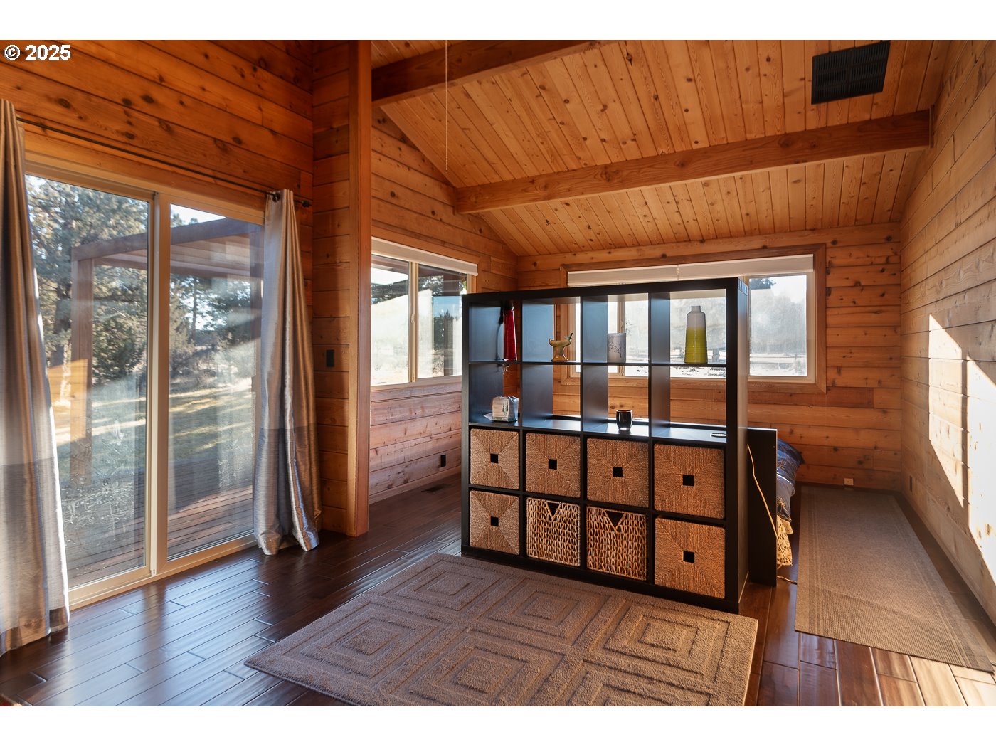 18955 Pinehurst Road Bend, OR 97703 - Photo 15 of 31