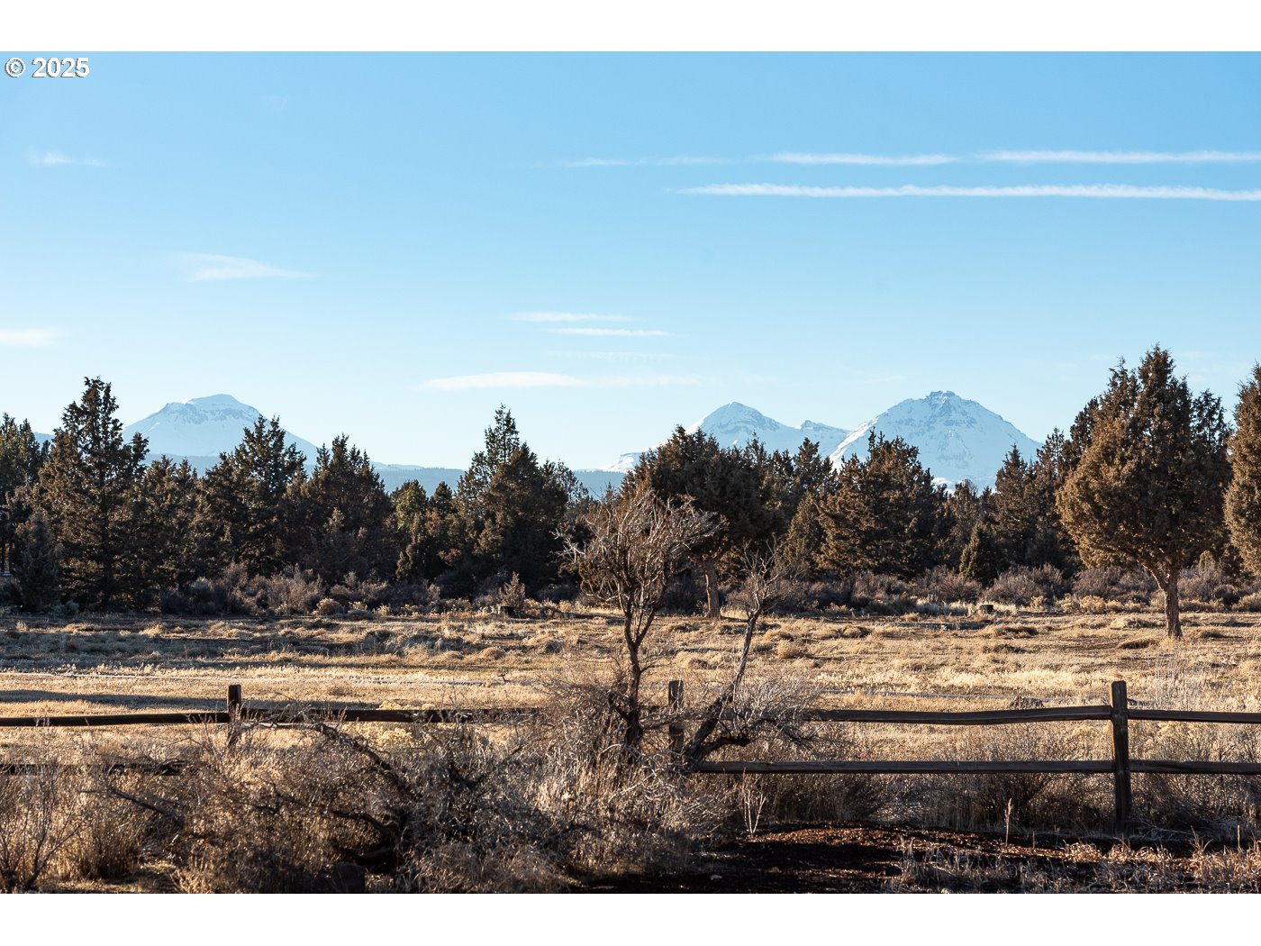 18955 Pinehurst Road Bend, OR 97703 - Photo 2 of 31