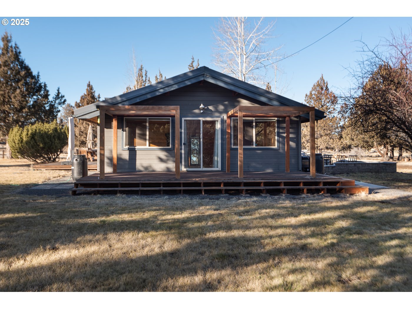 18955 Pinehurst Road Bend, OR 97703 - Photo 23 of 31