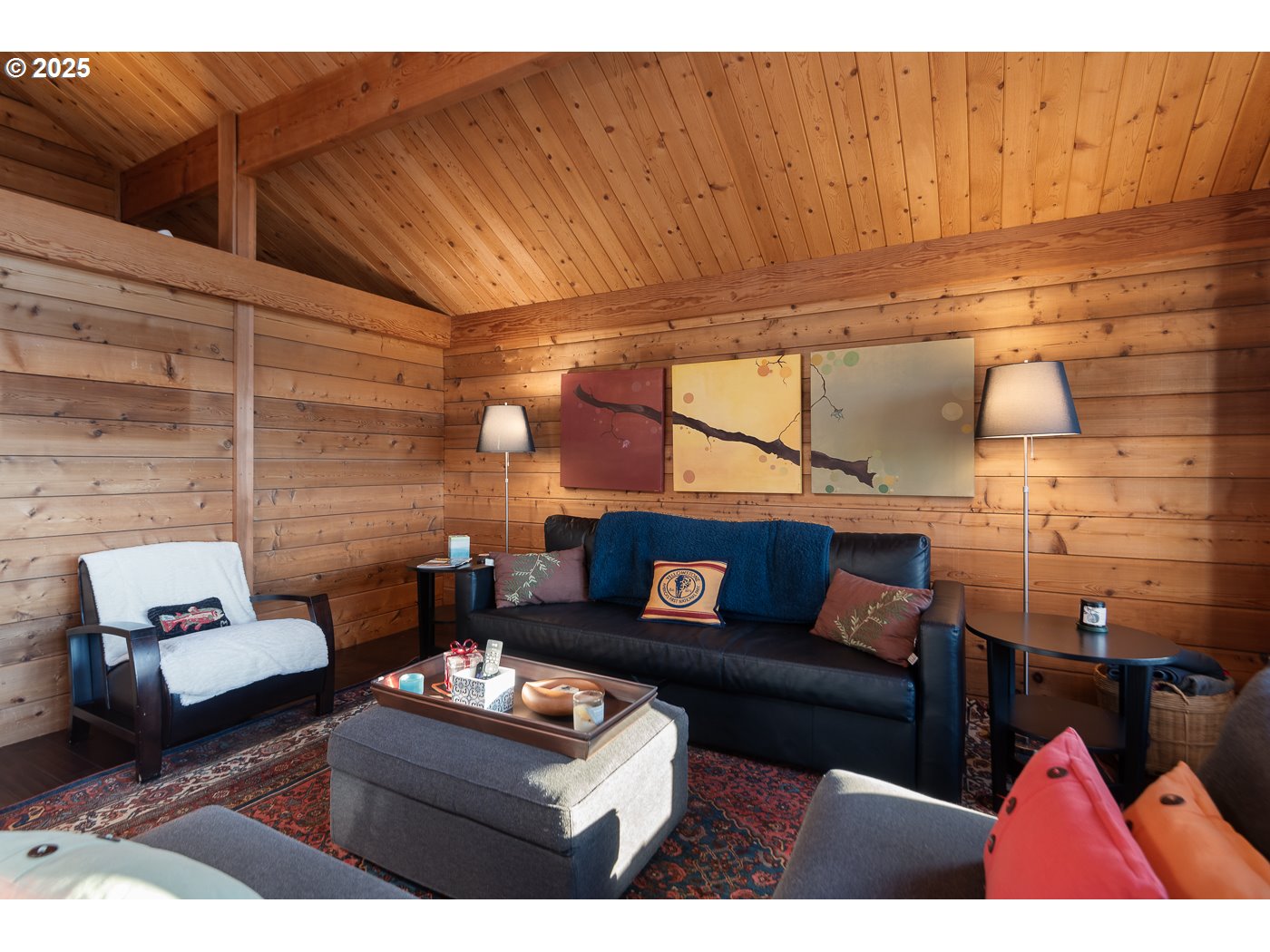 18955 Pinehurst Road Bend, OR 97703 - Photo 5 of 31