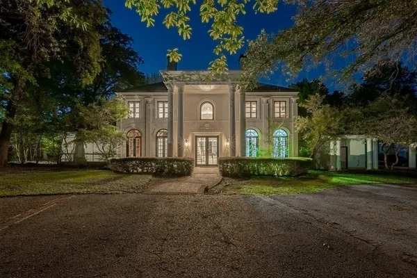 $2,890,000 | 106 Brentwood Drive, Athens, TX 75751