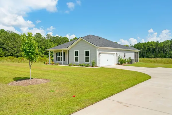 $316,500 | 1595 Old River Road, Elloree, SC 29047