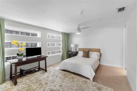 $1,750,000 | 1040 Biscayne Boulevard, Unit 3101, Miami, FL 33132