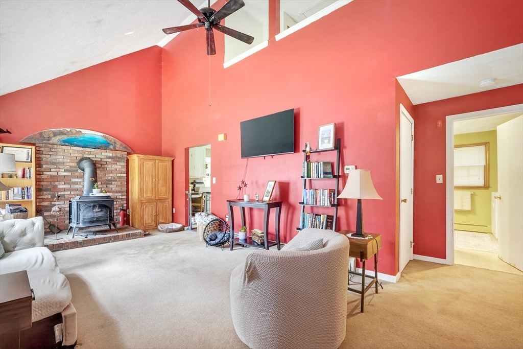 271 Hoyts Wharf Road Groton, MA 01450 - Photo 16 of 42 Gallery Image 16