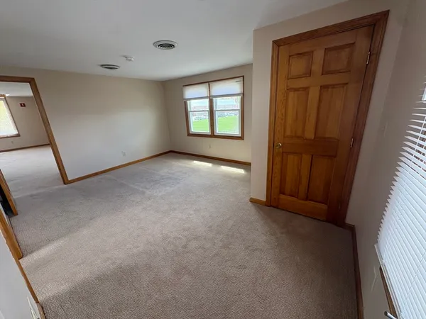 $2,100 | 938 East Street, Unit 4, Walpole, MA 02081