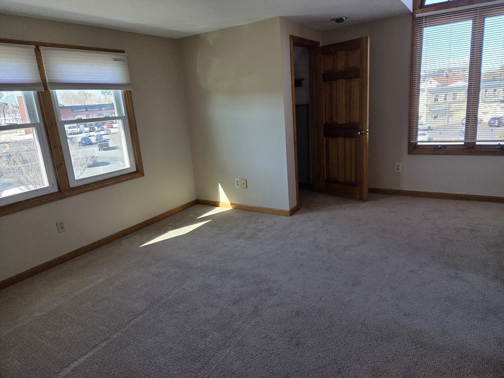 938 East Street, Unit 4 Walpole, MA 02081 - Photo 4 of 6