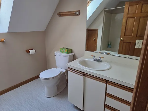 $2,100 | 938 East Street, Unit 4, Walpole, MA 02081