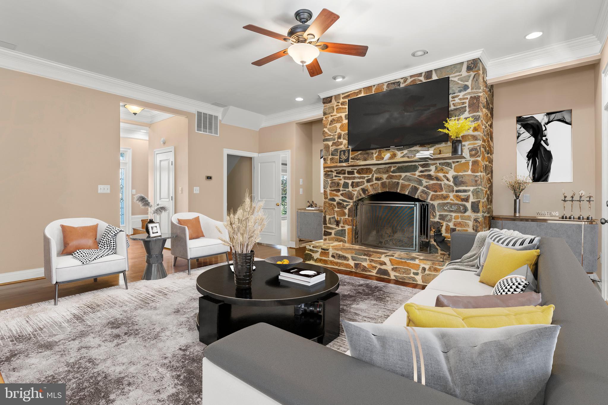 14294 Browntown Road Culpeper, VA 22701 - Photo 3 of 118 Virtually staged Living Room