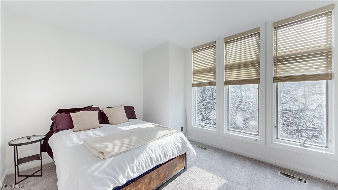 2315 Edgehill Road Cleveland, OH 44106 - Photo 24 of 43 Gallery Image 24