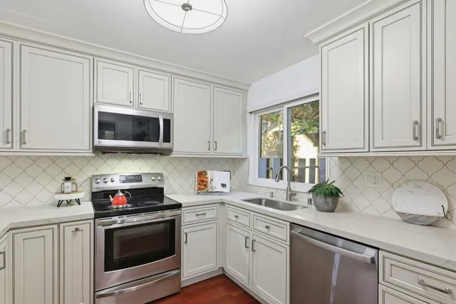 $896,000 | 768 Stonegate Drive, South San Francisco, CA 94080