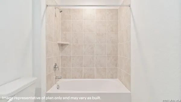 $278,020 | 16044 Mahogany Way, Elmendorf, TX 78112