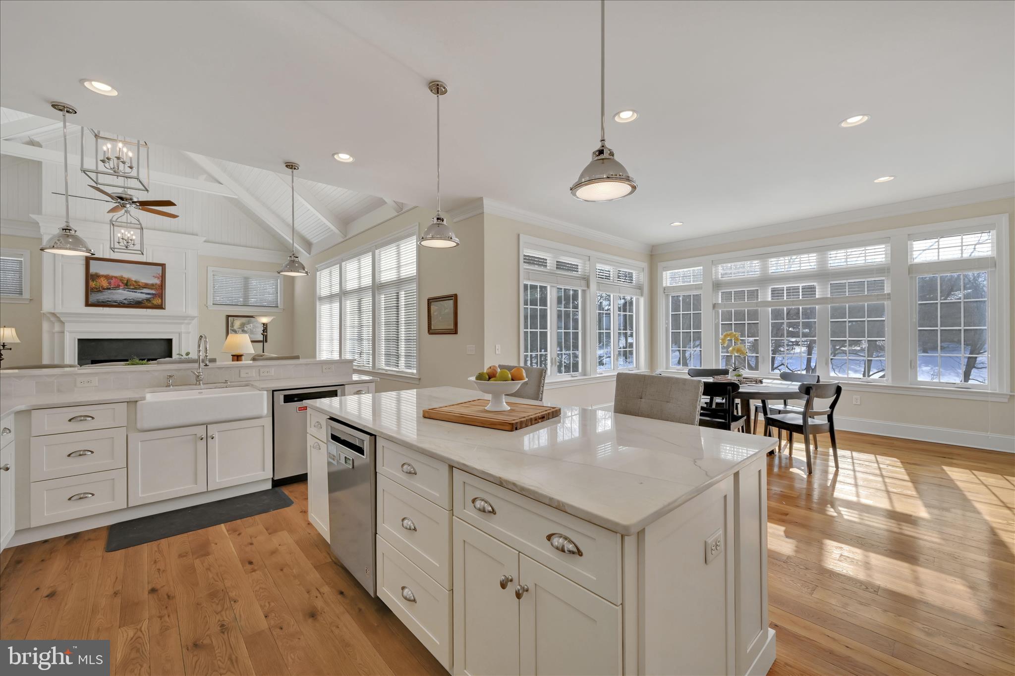 378 Fern Lane Lancaster, PA 17601 - Photo 22 of 65 Kitchen Island