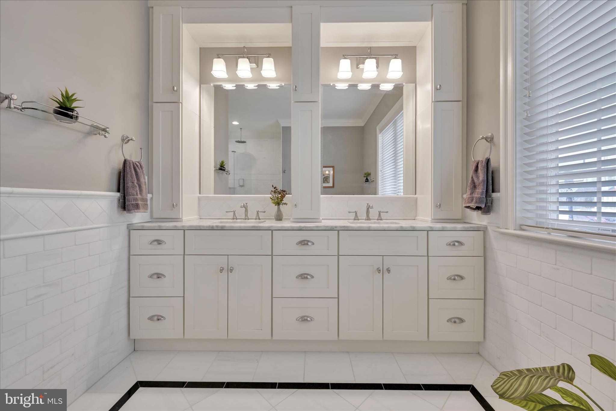 378 Fern Lane Lancaster, PA 17601 - Photo 32 of 65 Bathroom Double Sinks