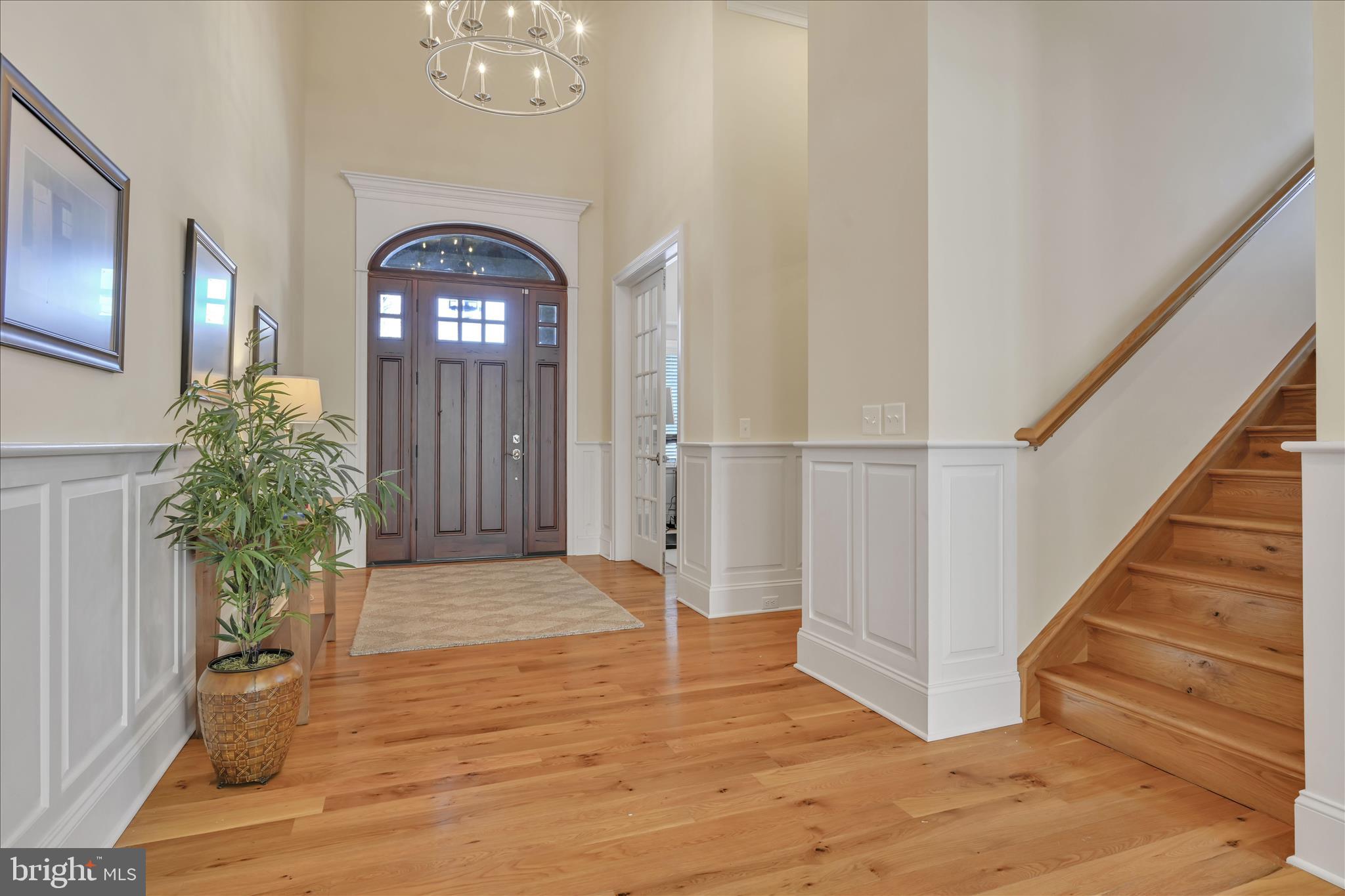 378 Fern Lane Lancaster, PA 17601 - Photo 4 of 65 Two Story Foyer
