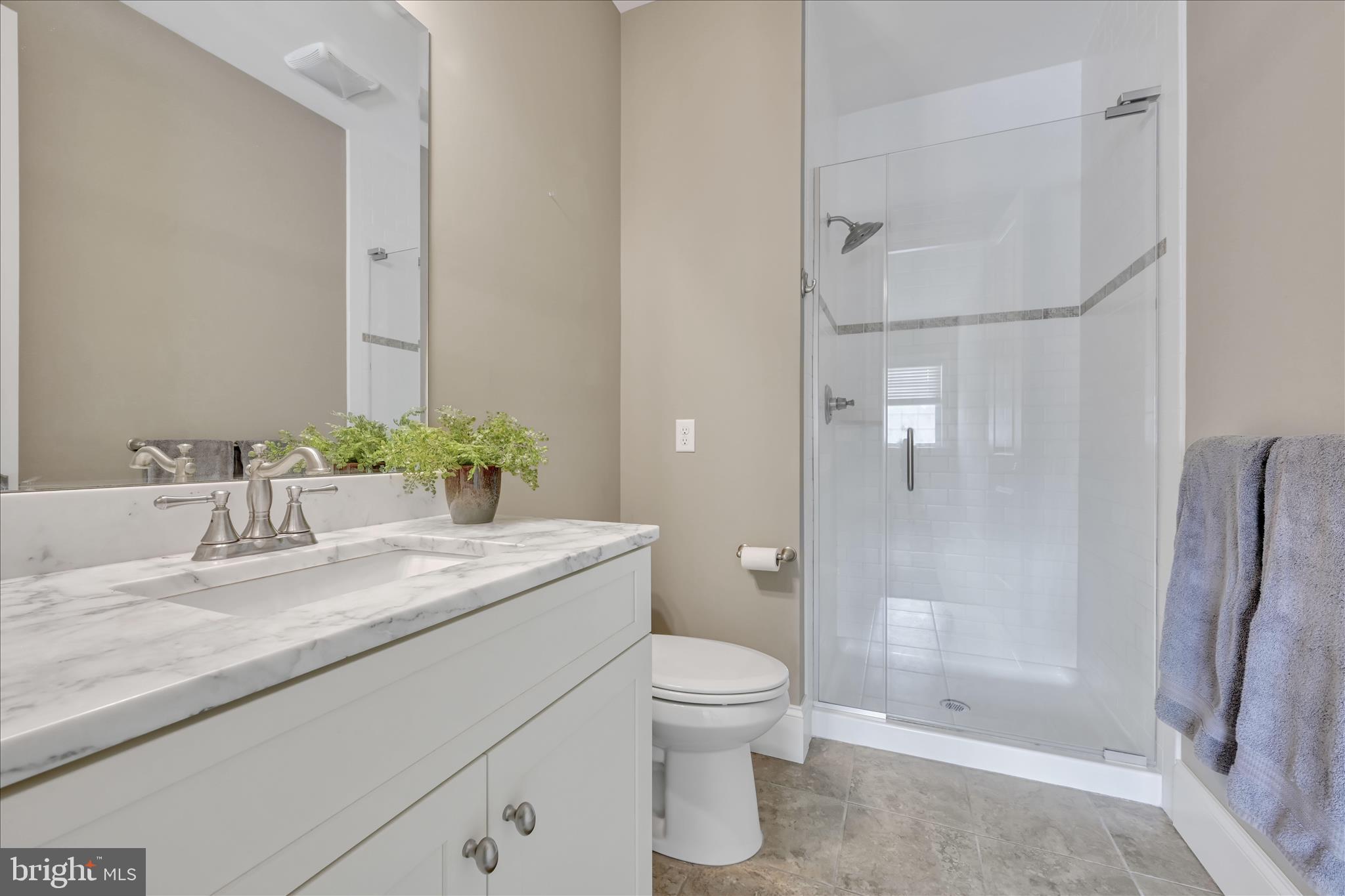 378 Fern Lane Lancaster, PA 17601 - Photo 44 of 65 Full bath/Bedroom 2 Suite