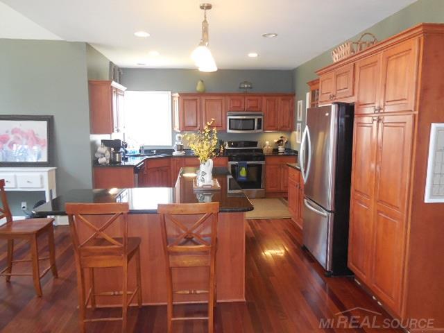 371 Hunters Ridge Ortonville, MI 48462 - Photo 14 of 53