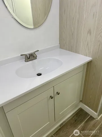 a bathroom with a bathtub