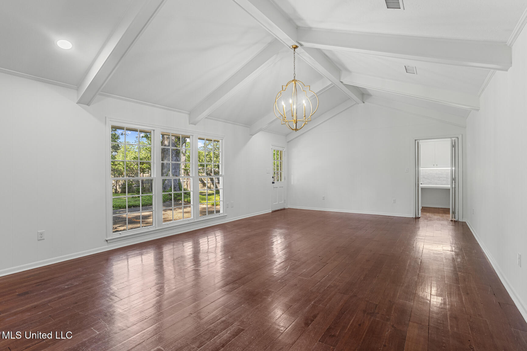 440 Armour Drive Jackson, MS 39211 - Photo 23 of 35 440 Armour-25