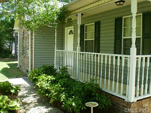 1160 Barringer Road Rock Hill, SC 29730 - Photo 2 of 15 Gallery Image 2