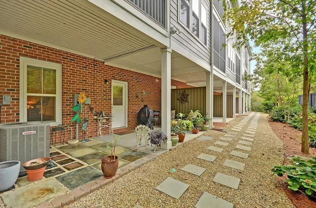 $4,500 | 1943 Carolina Towne Court, Mount Pleasant, SC 29464