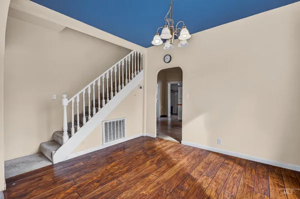 $329,000 | 815 2nd Street, Asotin, WA 99402