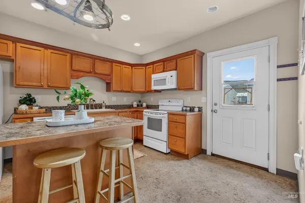 $329,000 | 815 2nd Street, Asotin, WA 99402