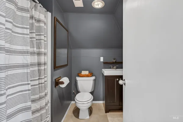 $329,000 | 815 2nd Street, Asotin, WA 99402