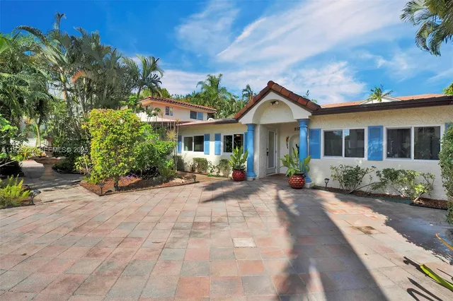 a view of a house with a patio