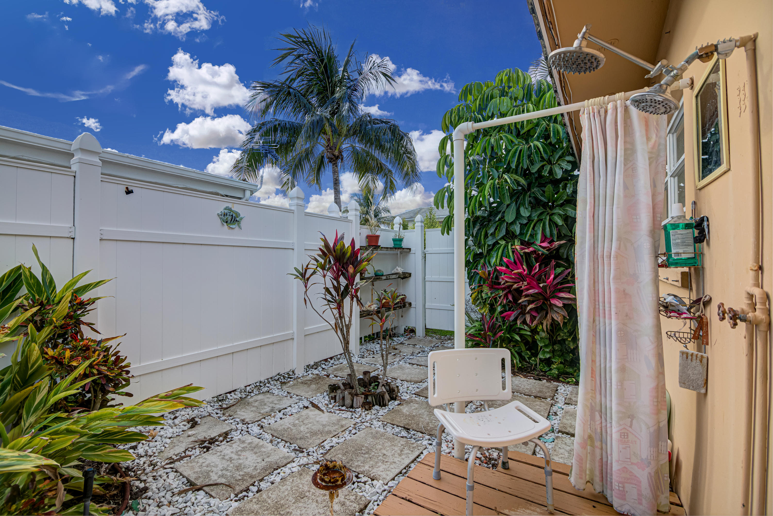 845 Northeast 72nd Street Boca Raton, FL 33487 - Photo 33 of 57 PRIVATE SHOWER
