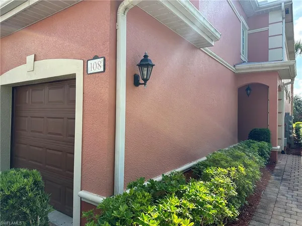 $1,900 | 20261 Estero Gardens Circle, Unit 108, Estero, FL 33928