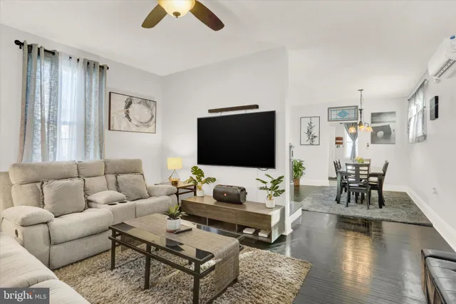 $249,900 | 559 North Bedford Street, Carlisle, PA 17013