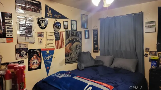 a view of entryway and livingroom with furniture