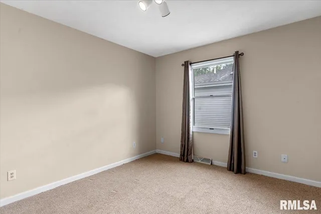 $227,000 | 3131 Turning Mill Drive, Springfield, IL 62704