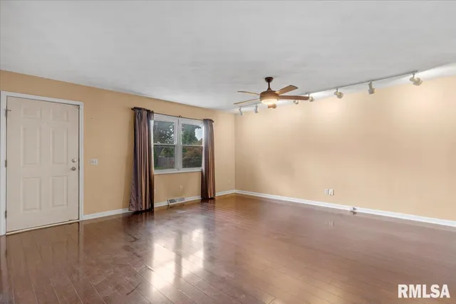 $227,000 | 3131 Turning Mill Drive, Springfield, IL 62704