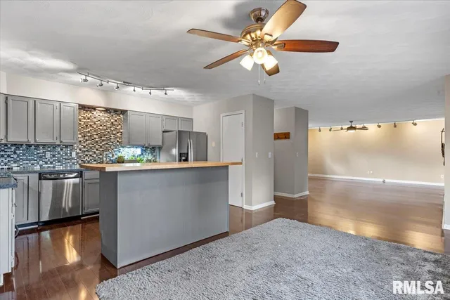 $227,000 | 3131 Turning Mill Drive, Springfield, IL 62704