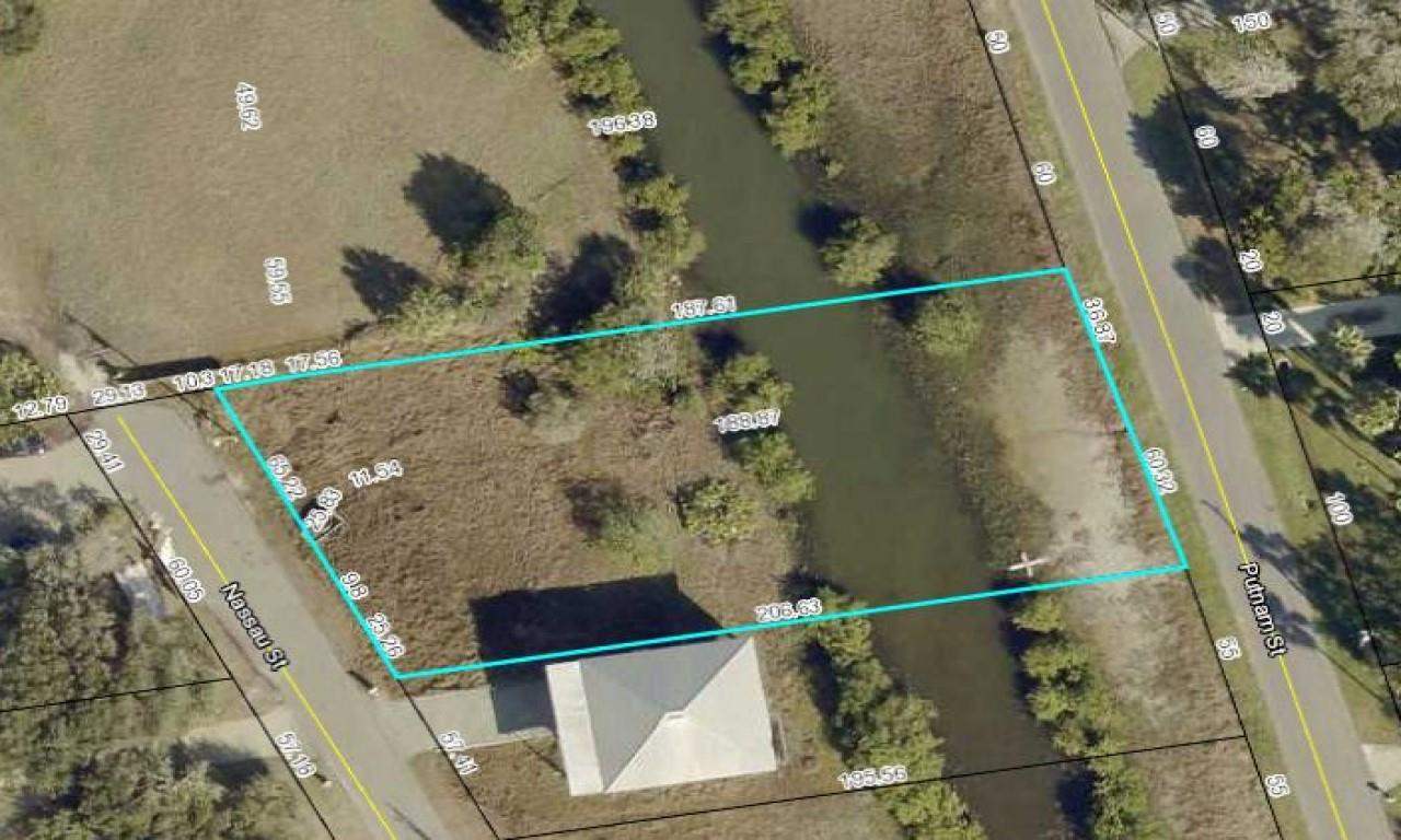 6500 Nassau Street St. Augustine, FL 32080 - Photo 2 of 3 an aerial view of a house