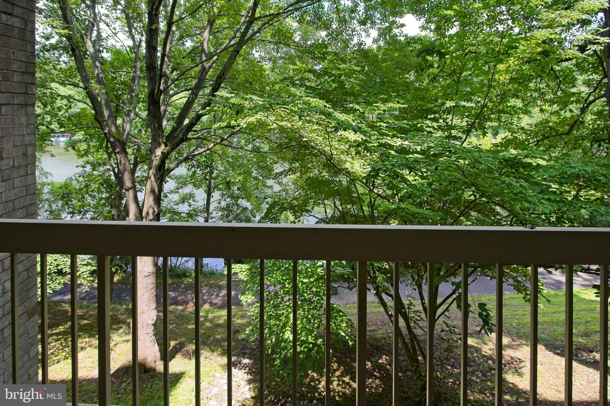 11108 Boathouse Court, Unit 97 Reston, VA 20191 - Photo 22 of 28