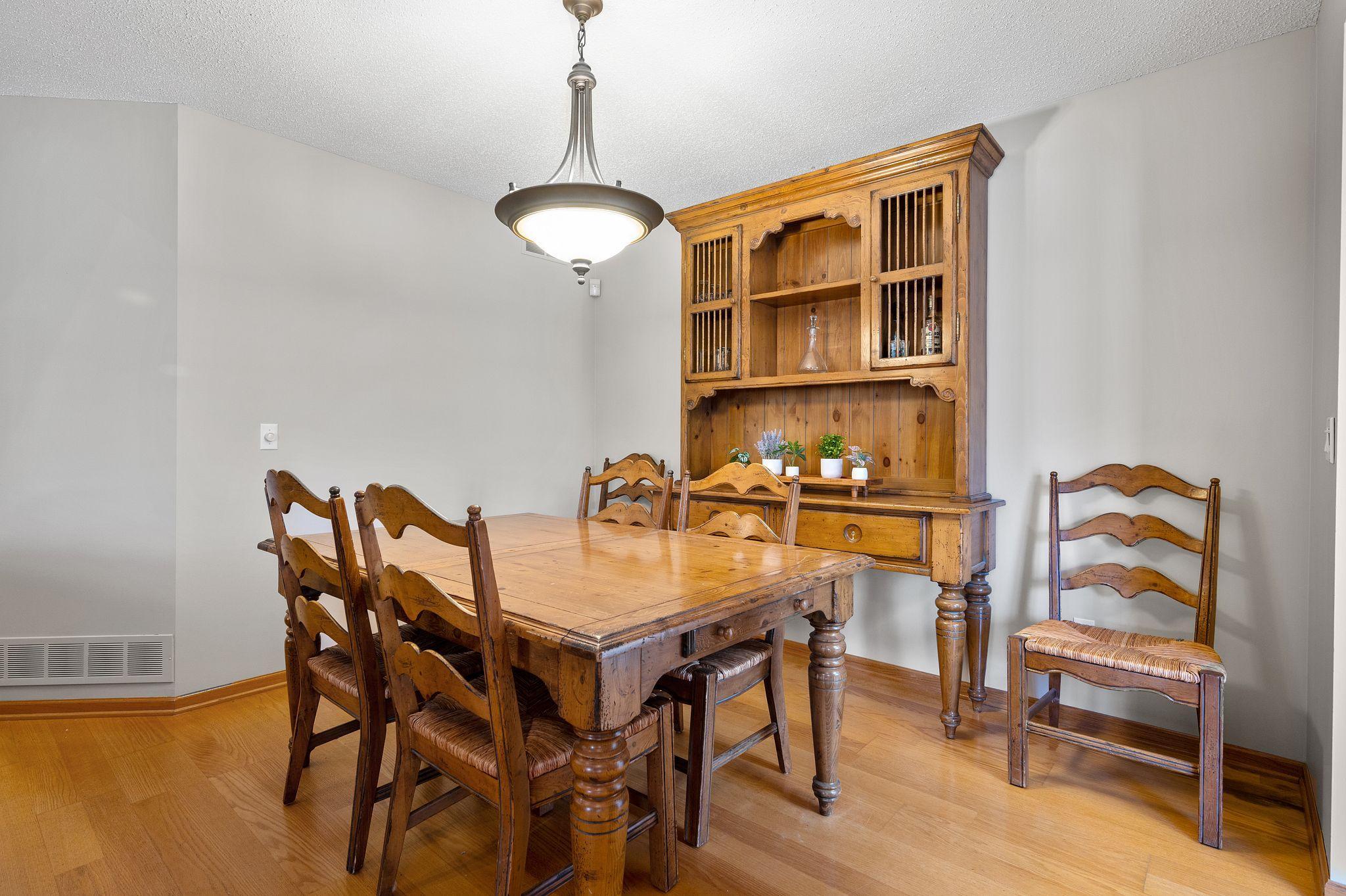 1902 Hunter Hill Road Hudson, WI 54016 - Photo 9 of 36