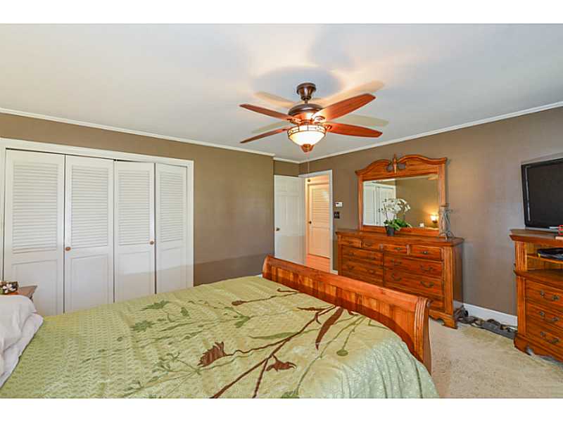 240 Pippin Orchard Road Cranston, RI 02921 - Photo 21 of 23 Bedroom.