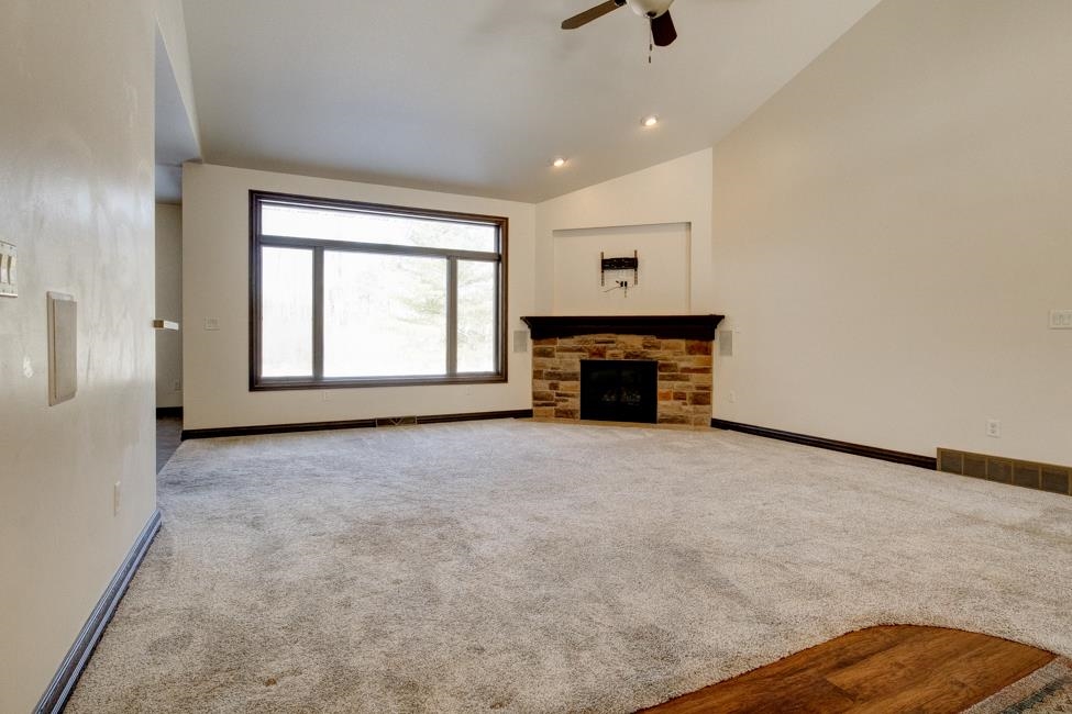 W1374 Madsen Road Marinette, WI 54143 - Photo 3 of 84