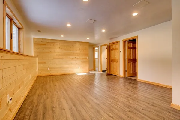 $579,900 | W1374 Madsen Road, Marinette, WI 54143